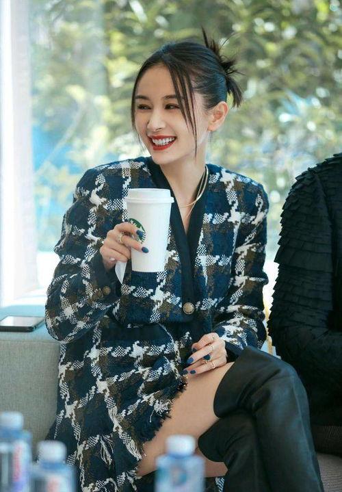 吃瓜了当红男女明星,当红男女明星的瓜田盛宴