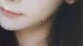 青岛金发女网红叫什么,揭秘网络红人的魅力与争议”