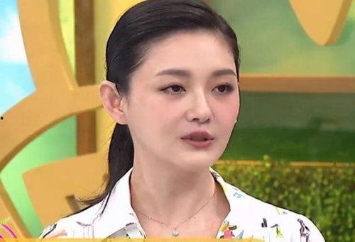 打耳屏明星,揭秘打耳屏明星的魅力瞬间