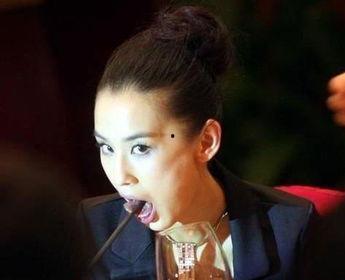 大爆料吃瓜明星是谁呀视频,大爆料吃瓜明星背后的惊人真相