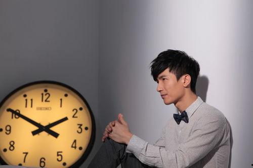 娱乐爆料陈楚生是谁啊视频,歌手背后的故事