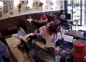 女子插队爆料视频大全播放,社会现象引发热议