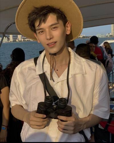 明星动森号,揭秘虚拟岛屿上的明星生活