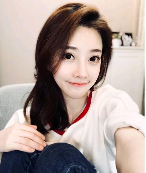 网红主播靠什么