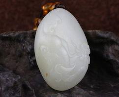 和田玉白玉籽料怎么看,探寻天然玉石的诞生奥秘