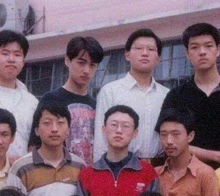 明星被群干,揭秘明星遭遇群干的惊人内幕